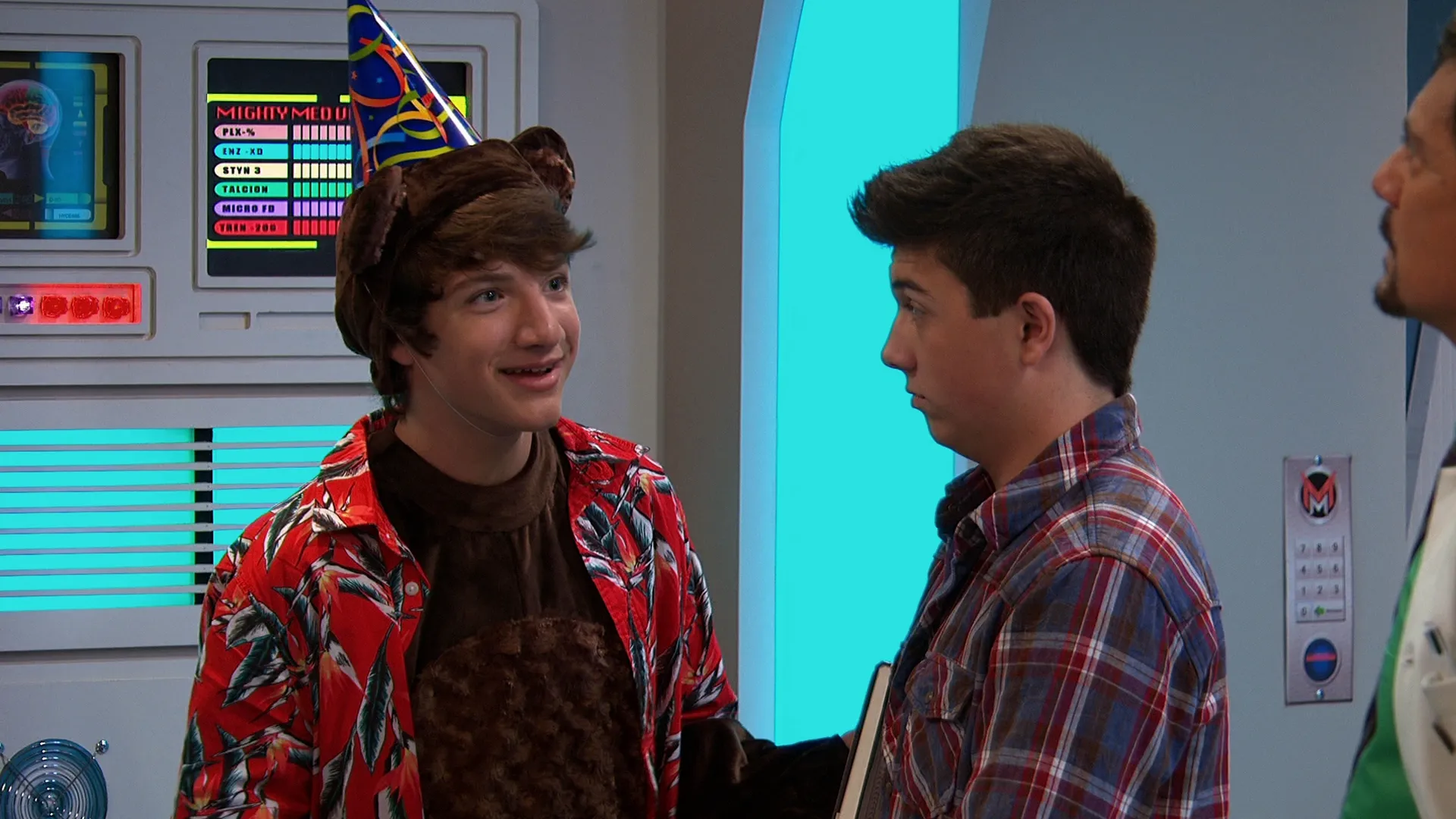 thumbnail - S2:E3 Lair Lair