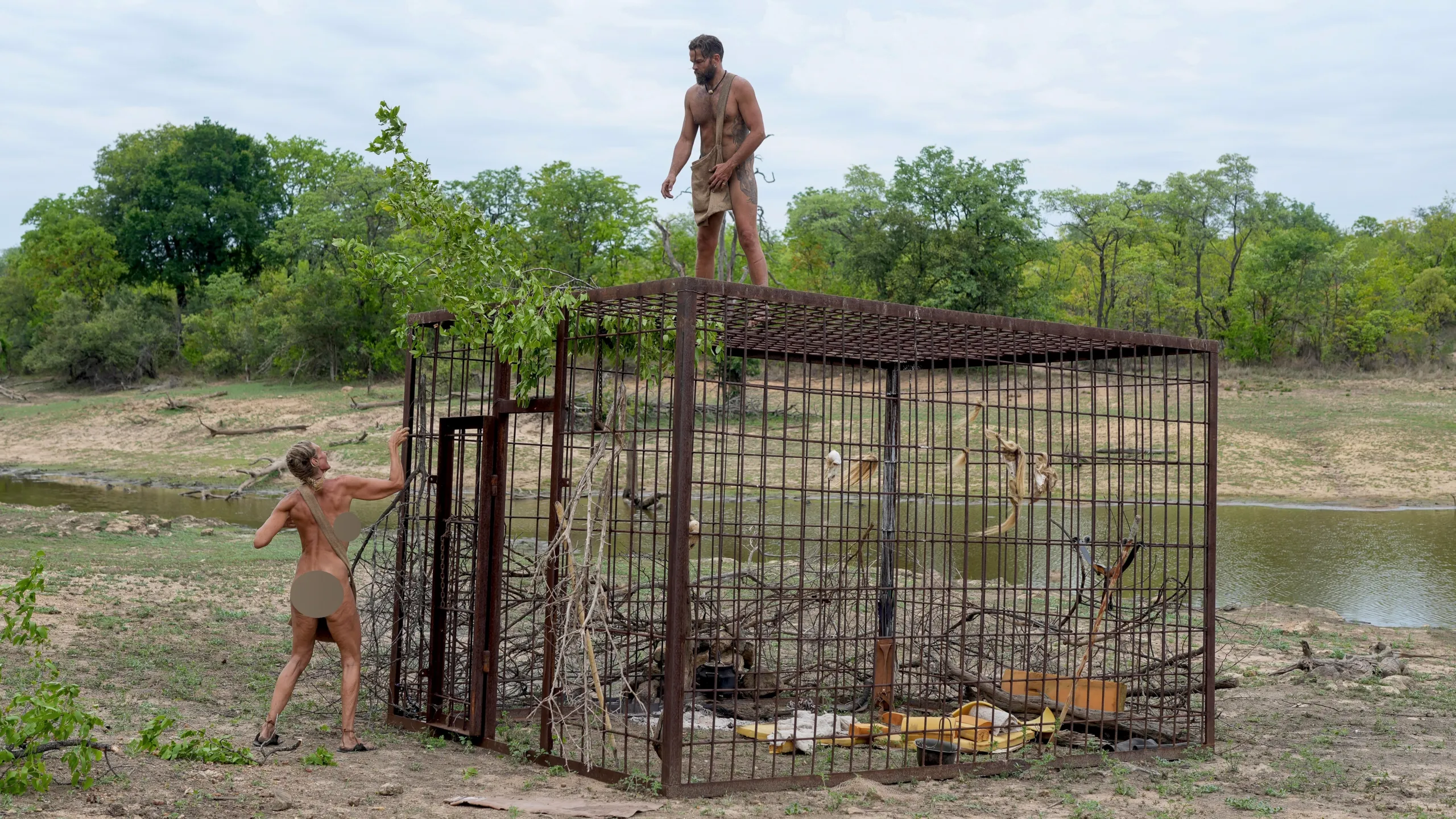 thumbnail - S1:E7 Caged and Enraged