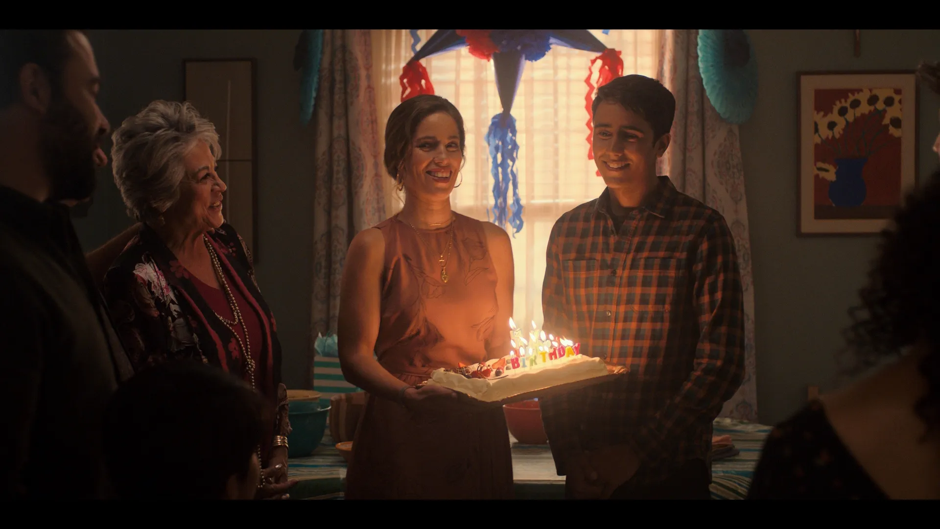 thumbnail - S1:E5 Sweet Sixteen