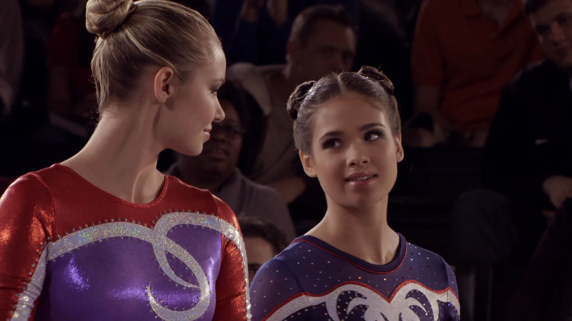 thumbnail - S1:E10 All That Glitters