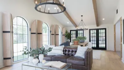 thumbnail - S5:E5 Ranch House to Modern Mediterranean Retreat