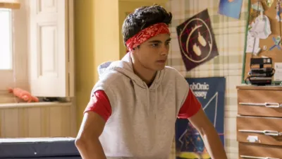 thumbnail - S1:E22 As Far as We Go