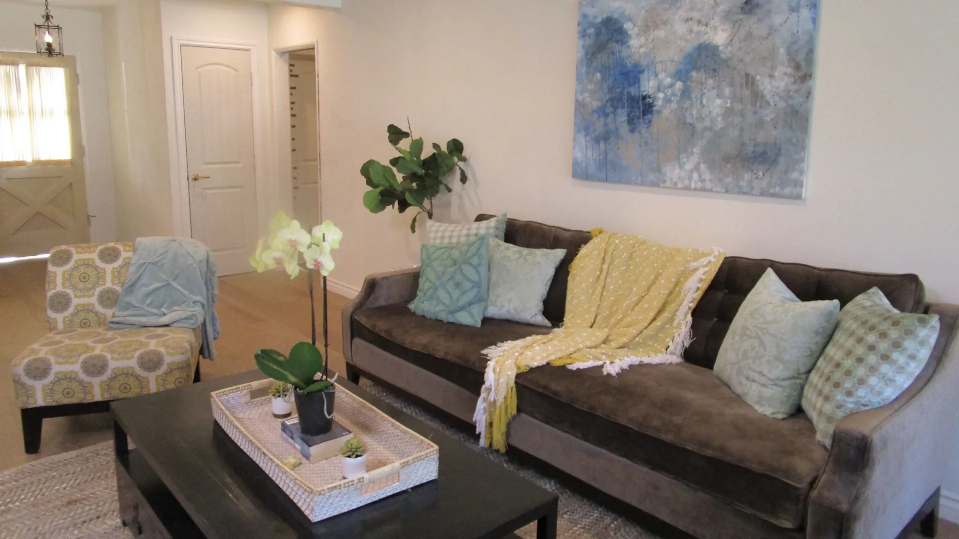 thumbnail - S16:E10 Second Guessing Her First Reno