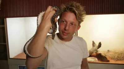 thumbnail - S1:E4 The Most Venomous Snakes In The World