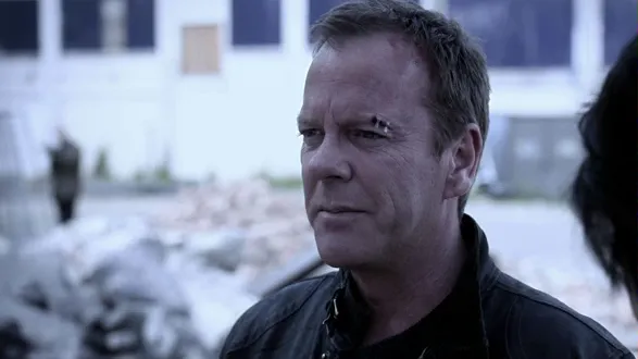 thumbnail - S9:E12 10:00 P.M. - 11:00 A.M.