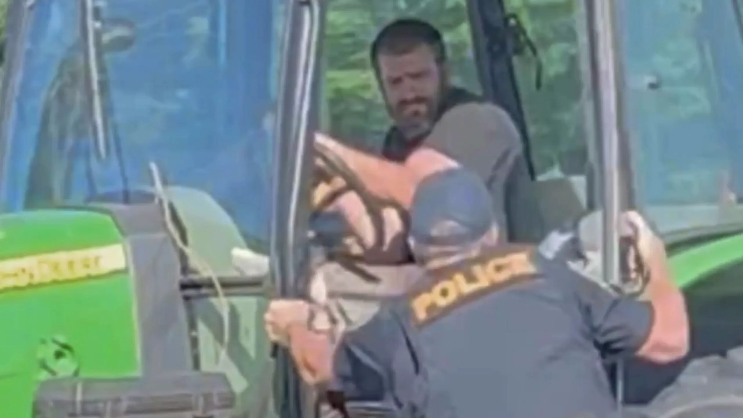 thumbnail - S2:E7 Crooks Gone Wild