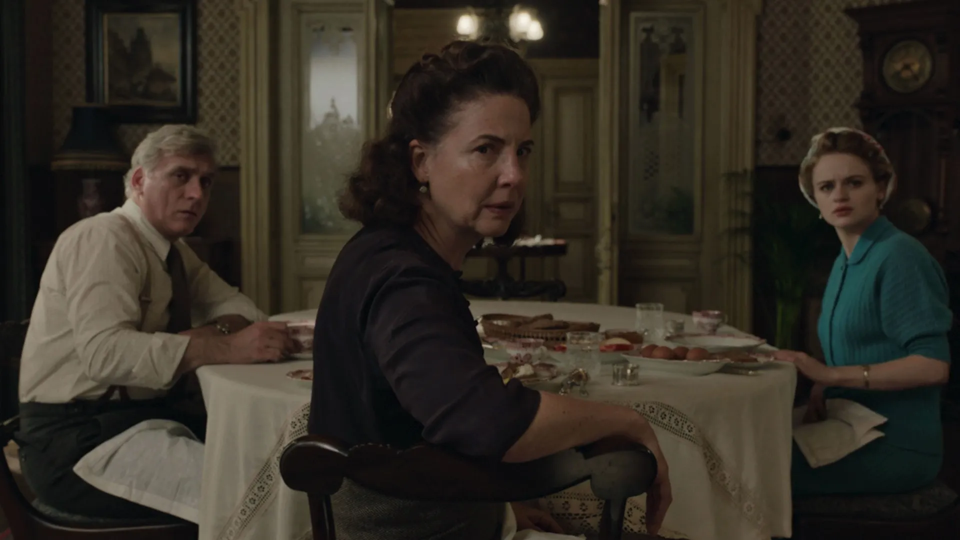 thumbnail - S1：第1話「ラドム」