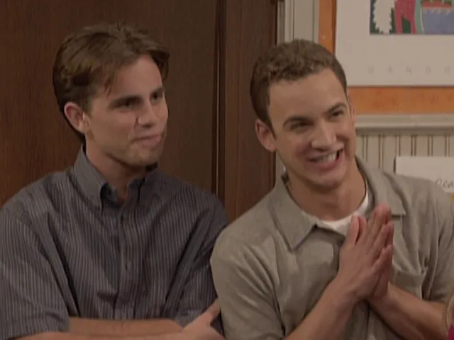 thumbnail - S7:E5 You Light Up My Union