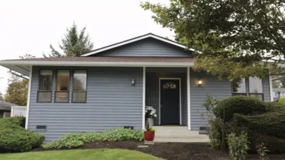 thumbnail - S2:E2 Two-Bedroom Dilemma