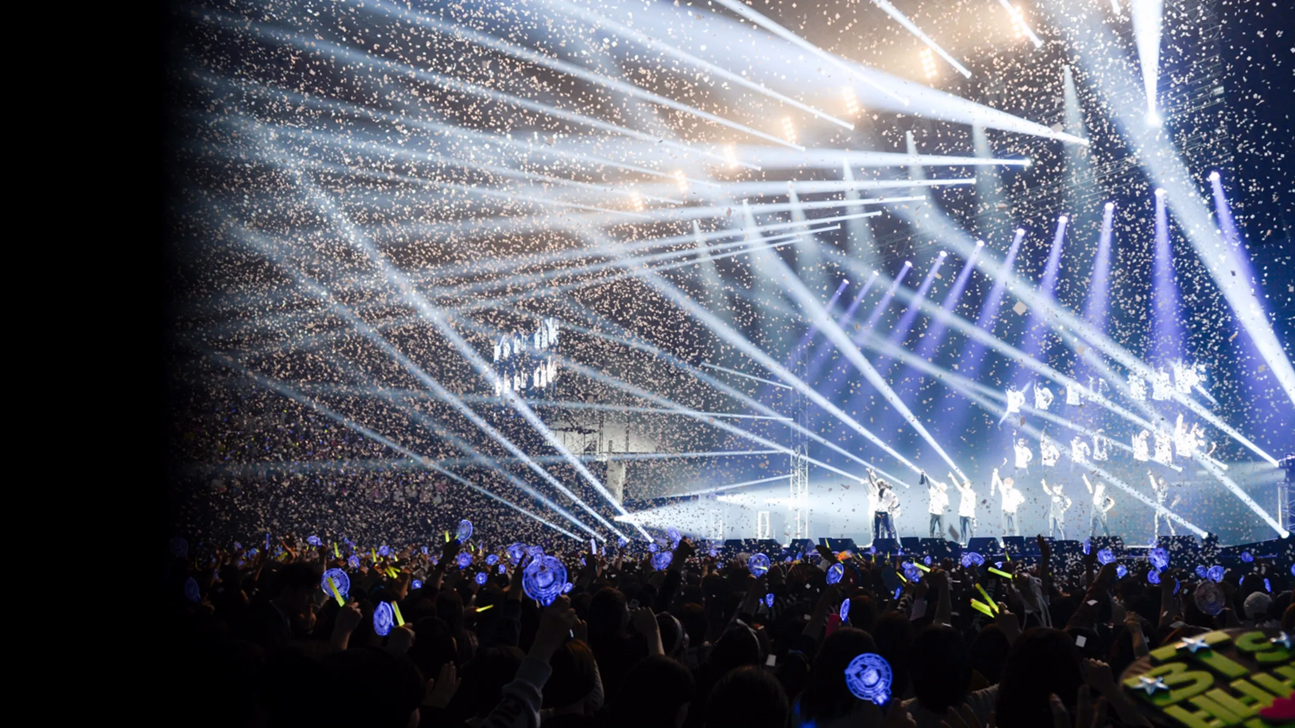 BTS 1st Japan Tour 2015 "Wake Up: Open Your Eyes"