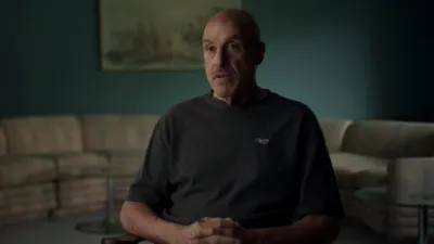 thumbnail - S1:E2 Lights Over Long Island