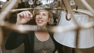 thumbnail - S2:E11 Small Town Sophistication