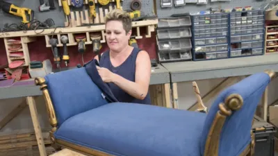 thumbnail - S13:E11 Funky Junkers vs. Team Love