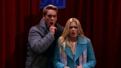 thumbnail - S2:E10 Lindy and Logan's Brrrrrthday