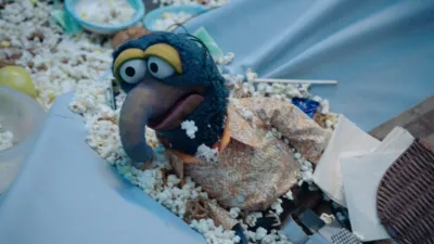 thumbnail - S1:E9 Going, Going, Gonzo