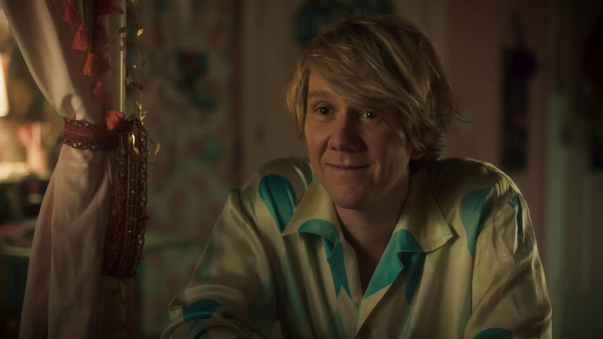 thumbnail - S2:E2 Jungle Centipede