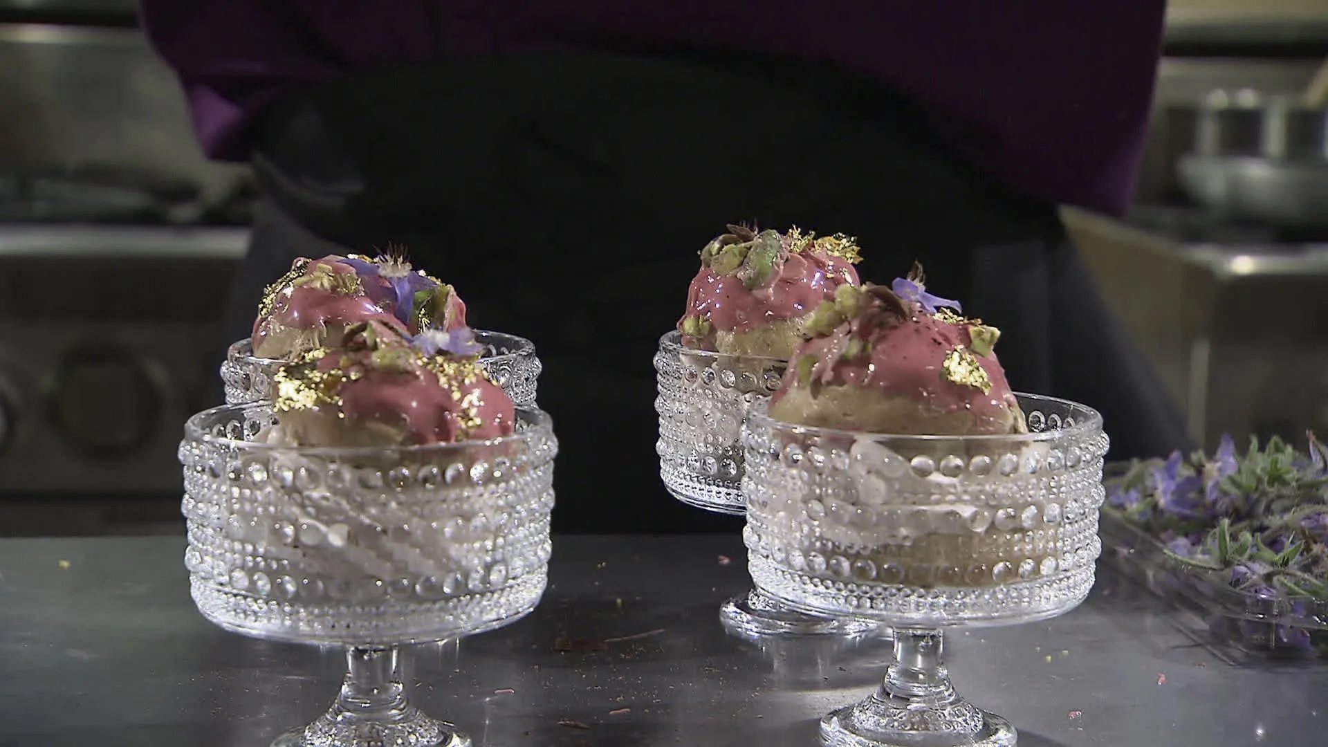 thumbnail - S1:E7 Million Dollar Desserts