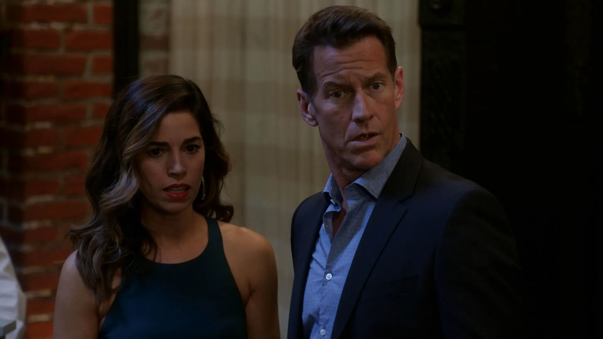 thumbnail - S4:E3 War and Grease