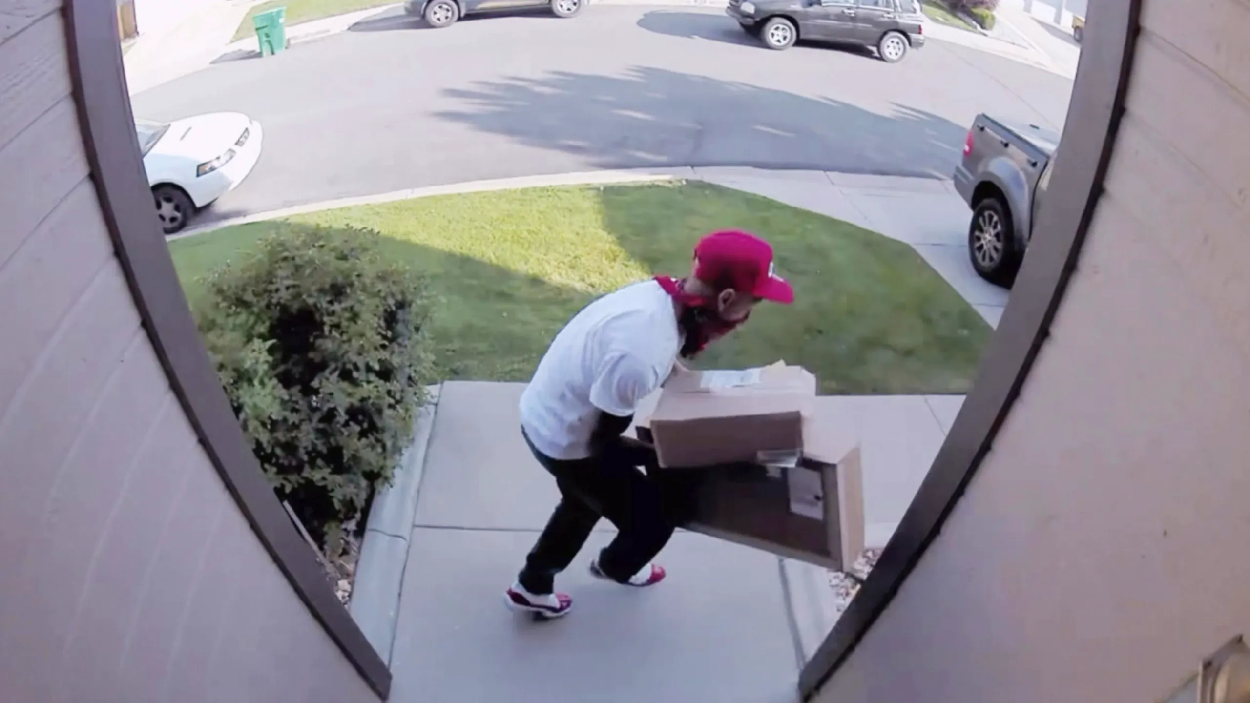 thumbnail - S1:E7 Doorbell Camera Disasters