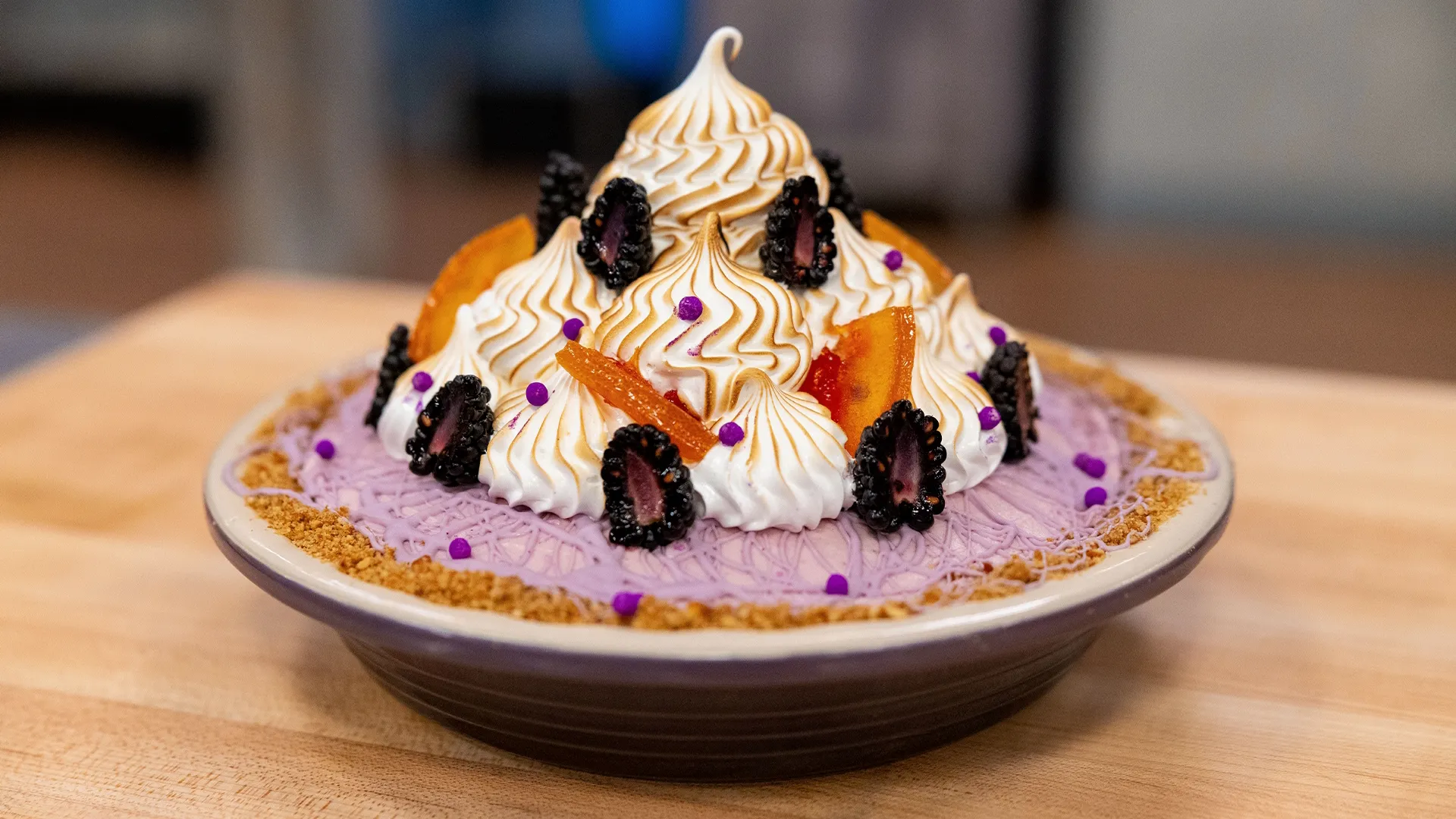 thumbnail - S2:E3 Summer Lake Adventure