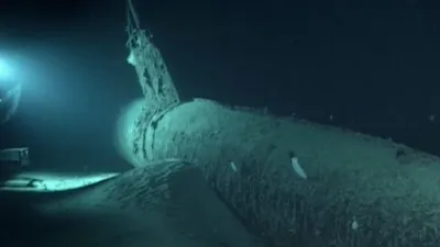 thumbnail - S1:E1 Pearl Harbor