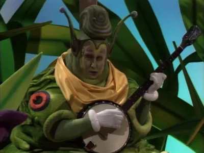 thumbnail - S1:E4 Object D'Heart