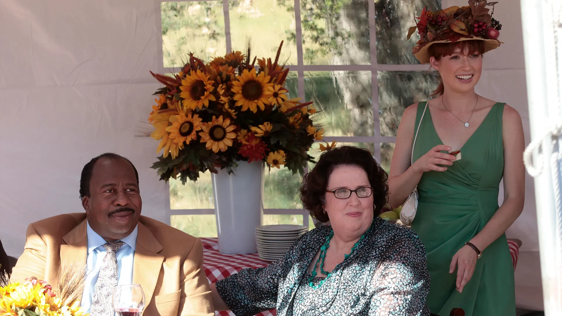 thumbnail - S8:E4 Garden Party