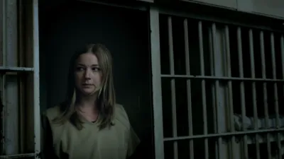 thumbnail - S4:E23 Two Graves