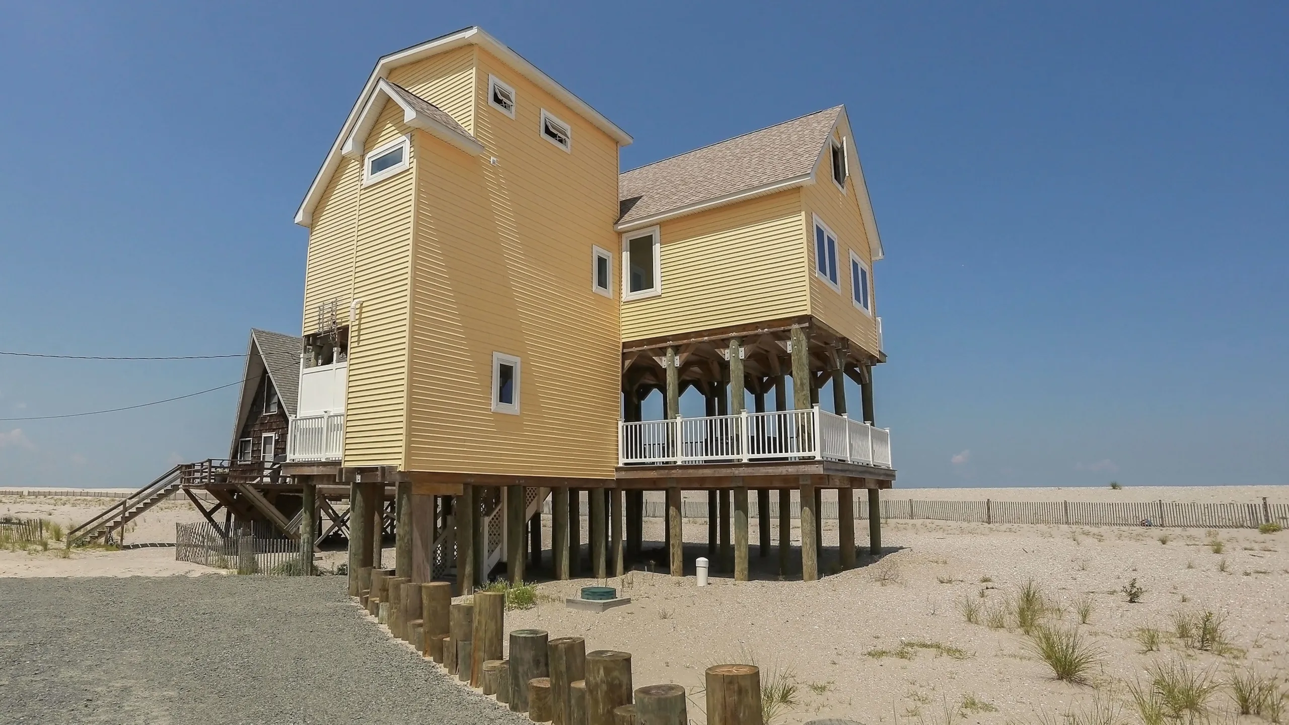 thumbnail - S2:E9 Delaware Bay House Hunt