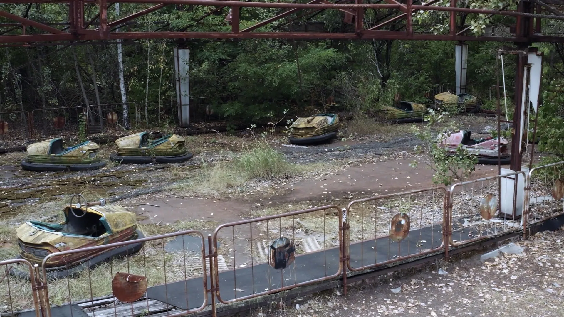 thumbnail - S4:E4 Secrets of Abandoned Places