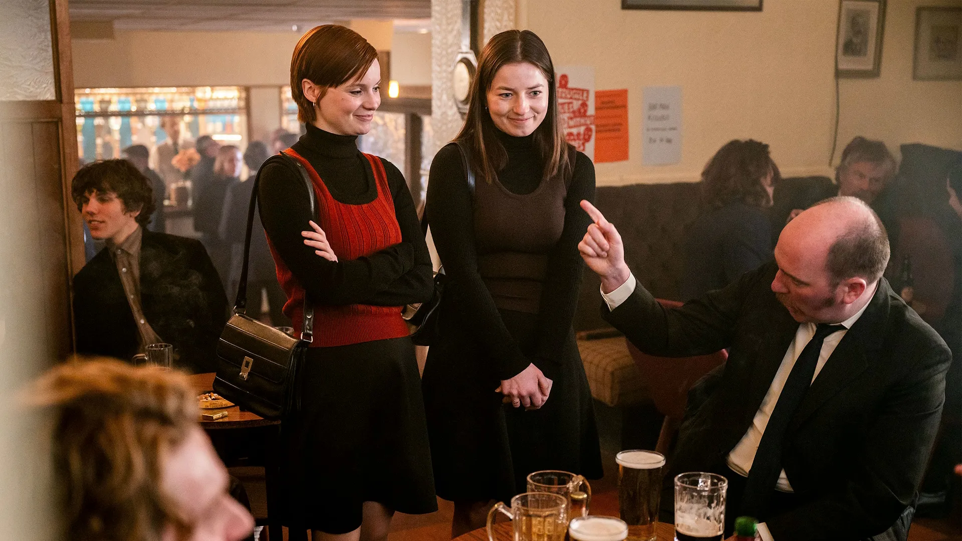 thumbnail - S1：第2話「ランド・オブ・パスワード、ウインク、アンド・ノッド」