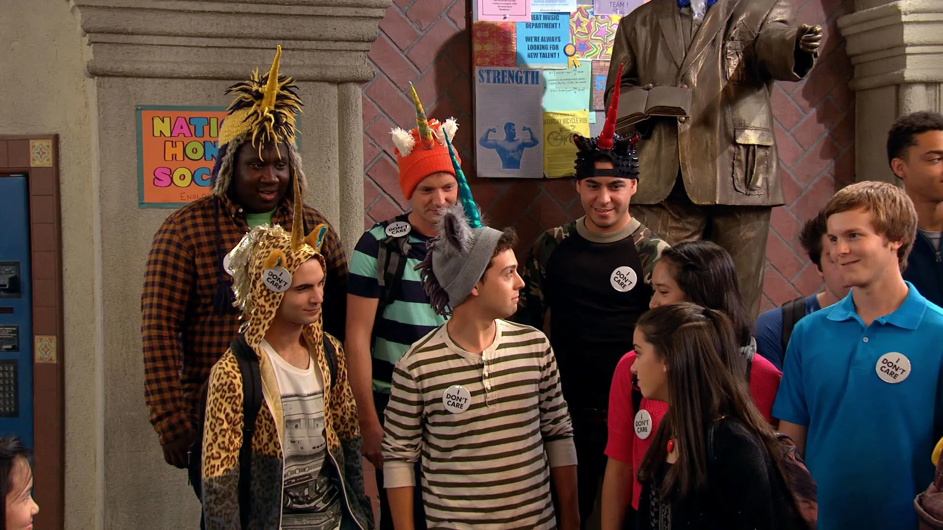 thumbnail - S3:E14 Guess Who Becomes President