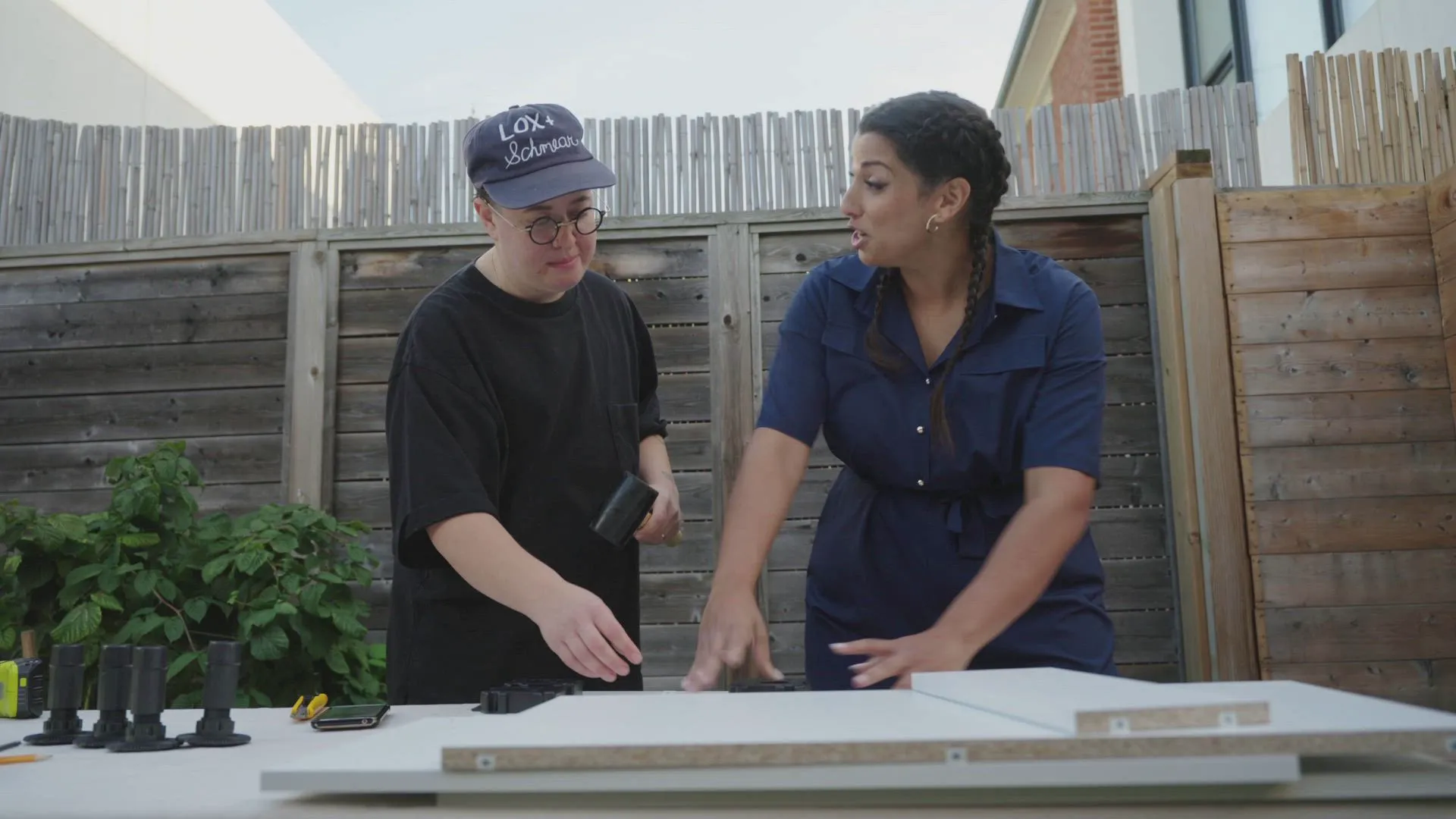 thumbnail - S1:E1 No Booty in this Kitchen