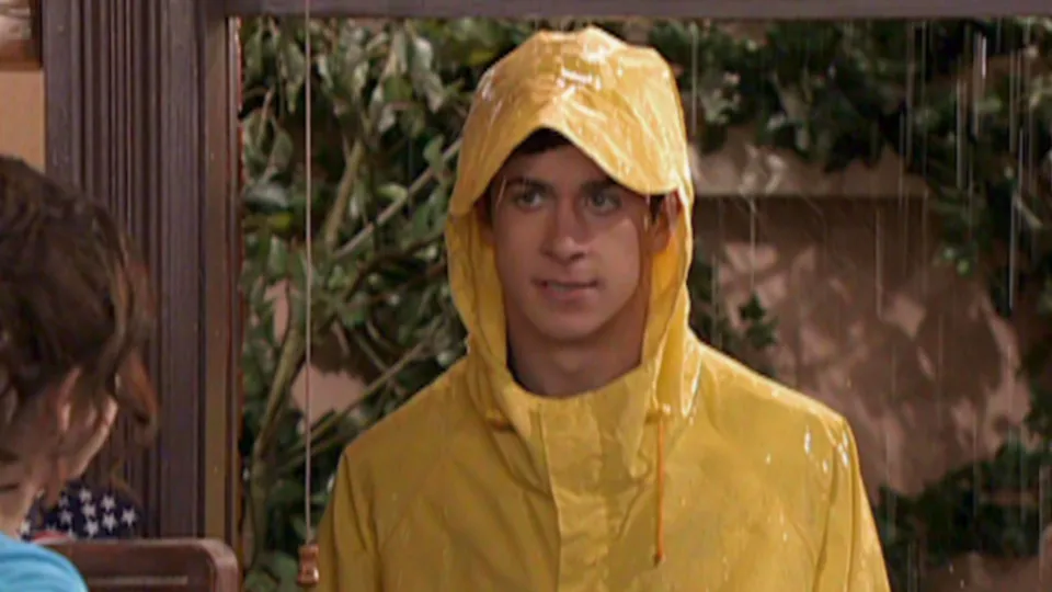 thumbnail - S2:E19 Don't Rain on Justin's Parade - Earth