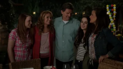 thumbnail - S5:E10 Long Live Love