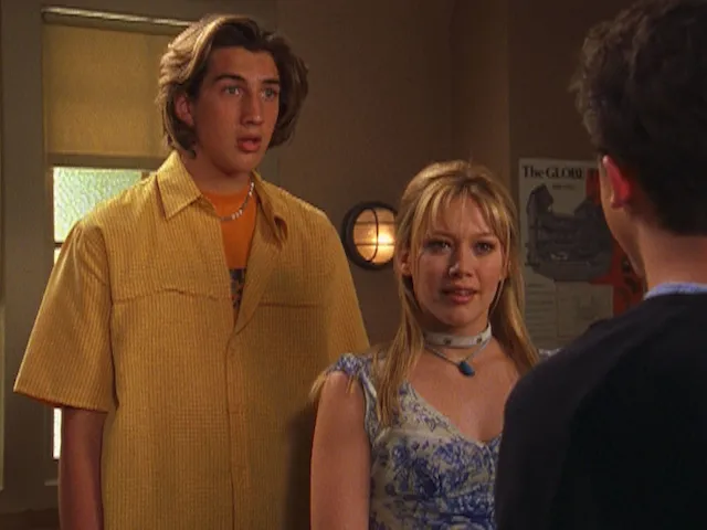 thumbnail - S2:E15 Lizzie in the Middle