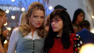 thumbnail - S1:E11 Fake Plastic Snow