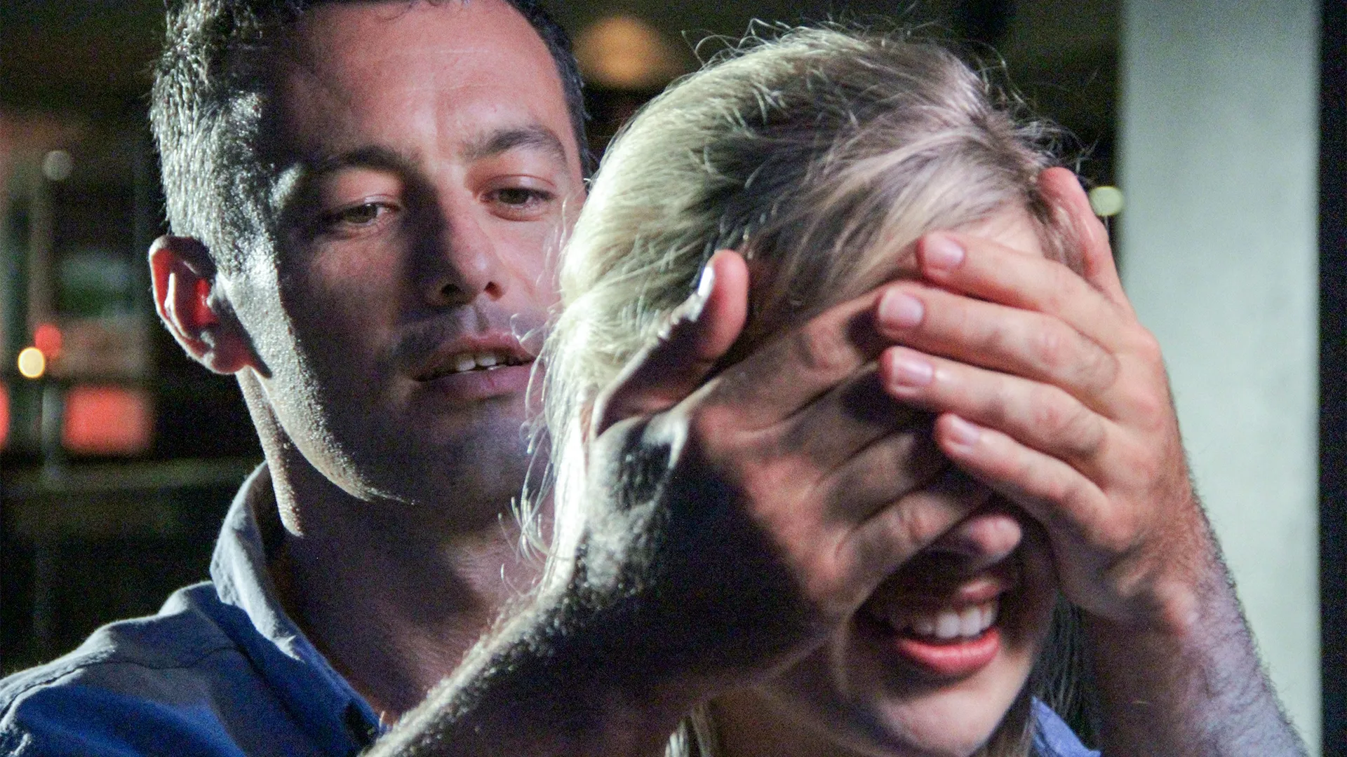 thumbnail - S9:E1 Sleeping With the Enemy