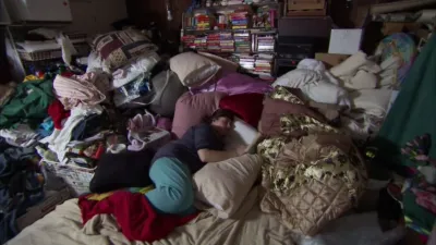 thumbnail - S2:E1 Homeless Man with a House