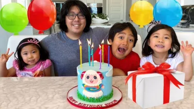 thumbnail - S11:E9 Kaji Family Birthday Bonanza!