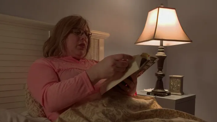 thumbnail - S2:E8 Bedtime Murder