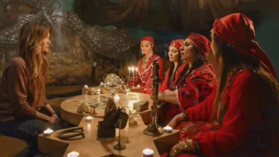 thumbnail - S7:E1 Transylvanian Terror