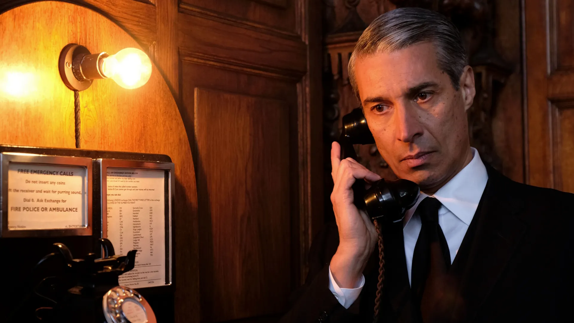 thumbnail - S1:E6 John, Chapter 11