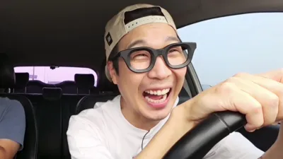 thumbnail - S1:E12 Lost in Seoul