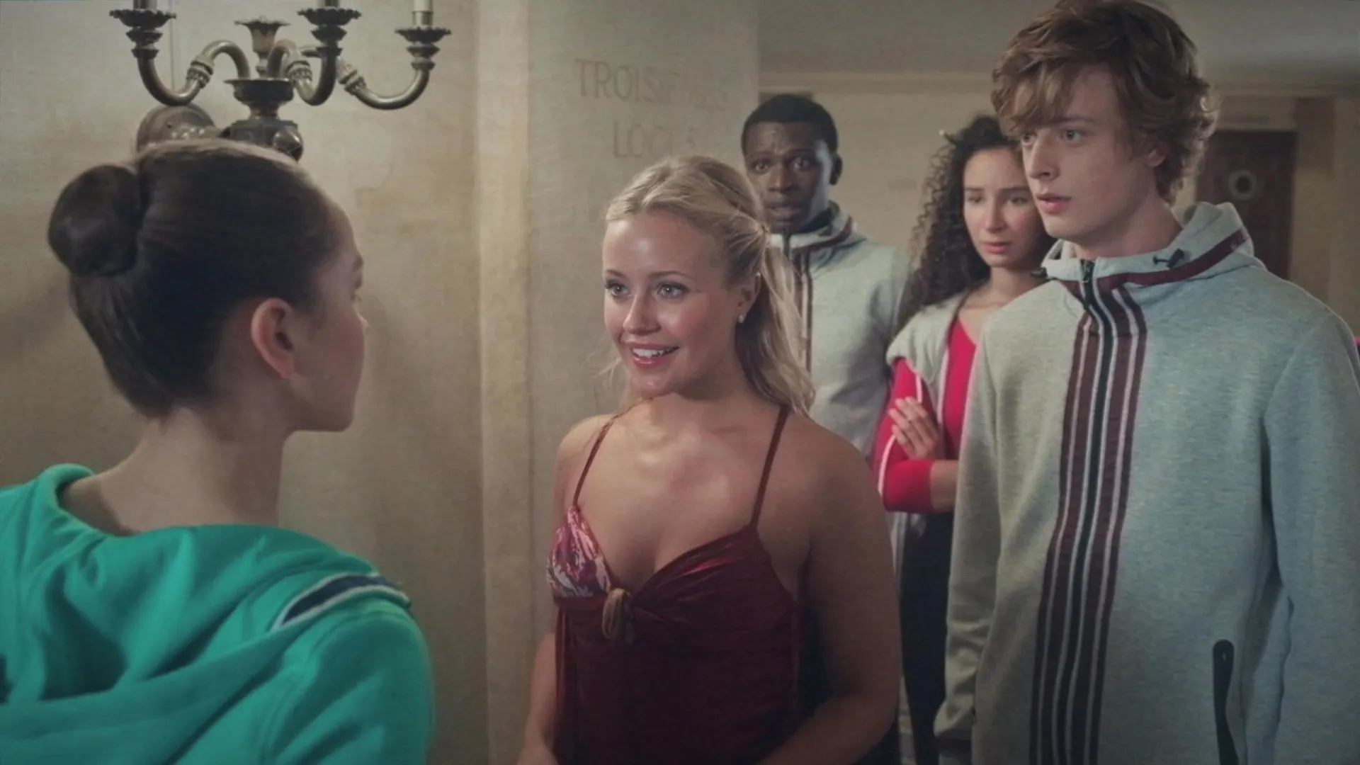 thumbnail - S3:E1 This is 1983