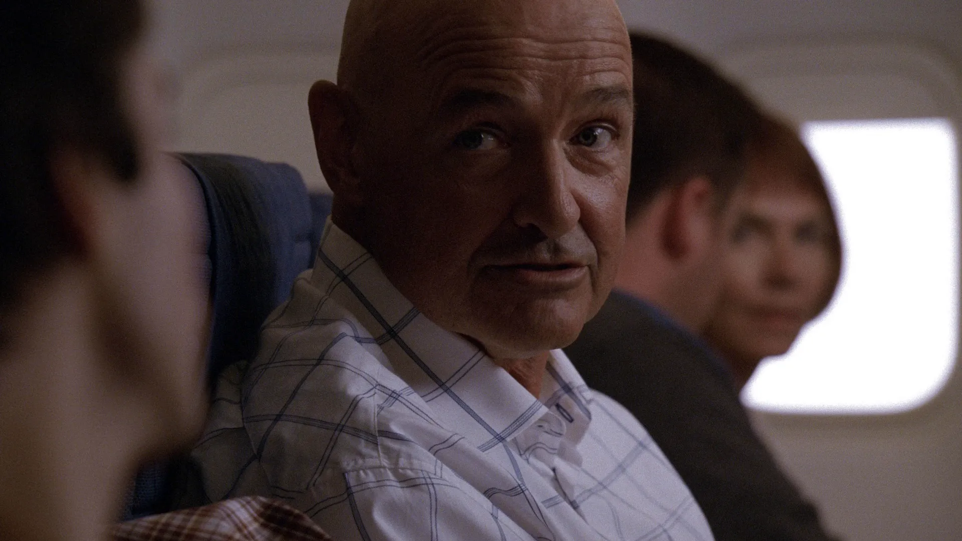 thumbnail - S6:E1 LA X (Part 1 of 2)