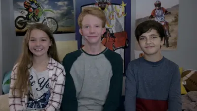 thumbnail - S3:E2 There's a New Kid in Town