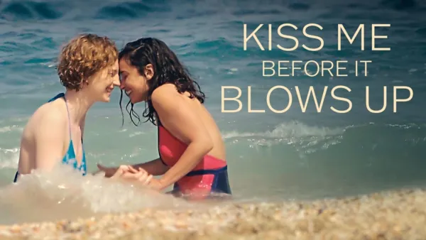 thumbnail - Kiss Me Before It Blows Up