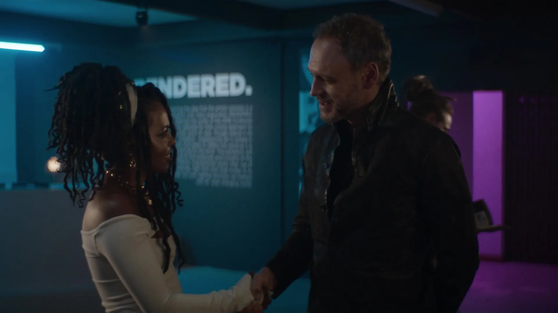 thumbnail - S1:E4 Mrs. Bennett