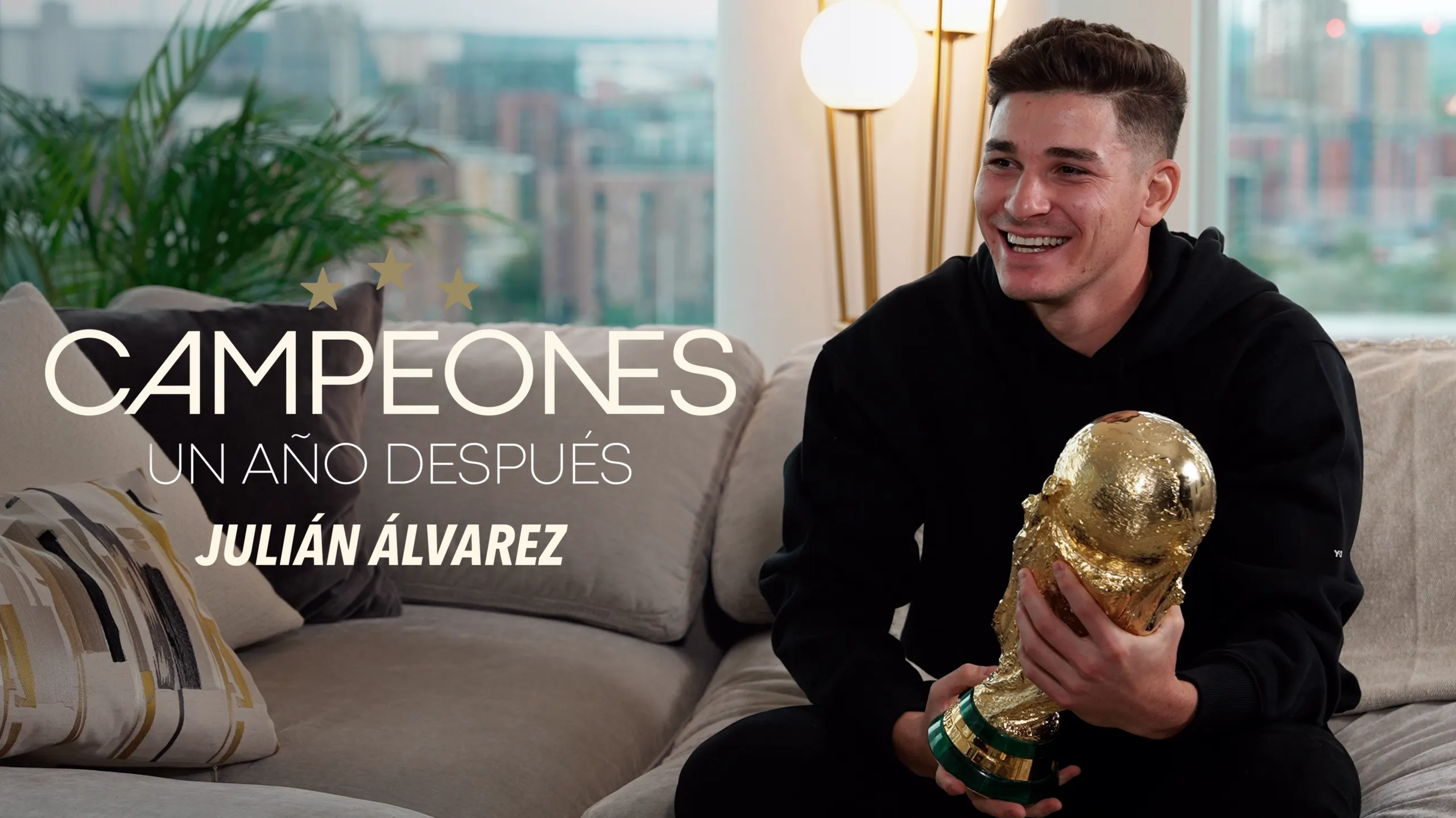 thumbnail - S1:E5 Julián Álvarez